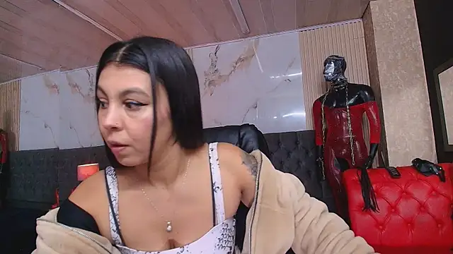 Snapshot of Juliet_Nasty chatting on 18, 6, 2026 Juliet Nasty online show from 18, 6, 2026