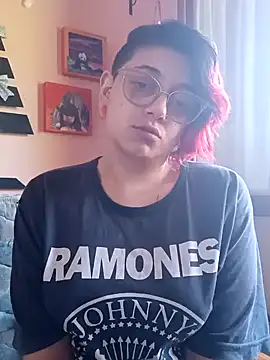 Snapshot of ConeNella chatting on 16, 12, 2024 ConeNella online show from 16, 12, 2024