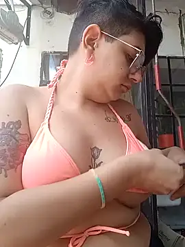 Snapshot of ConeNella chatting on 26, 12, 2024 ConeNella online show from 26, 12, 2024