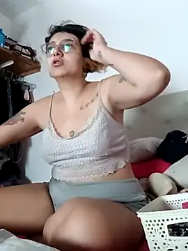 Snapshot of ConeNella chatting on 12, 3, 2025 ConeNella online show from 12, 3, 2025