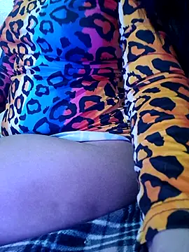 Snapshot of Noraa5 chatting on 14, 12, 2025 Noraa5 online show from 14, 12, 2025