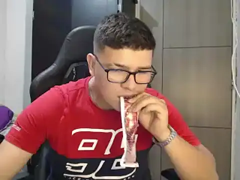 Plug Control online show from 2, 3, 2025