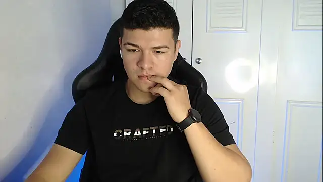 Plug Control online show from 12, 9, 2025