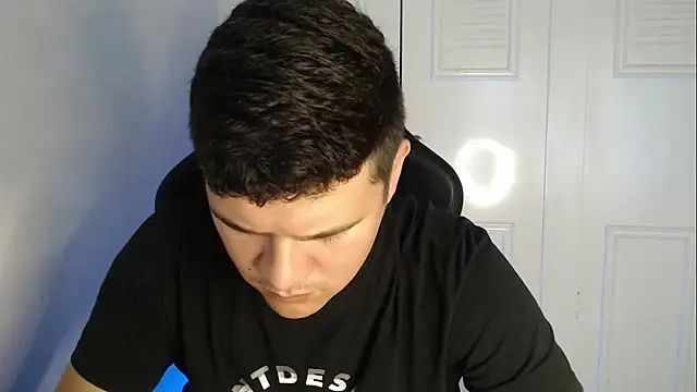 Plug Control online show from 16, 9, 2025