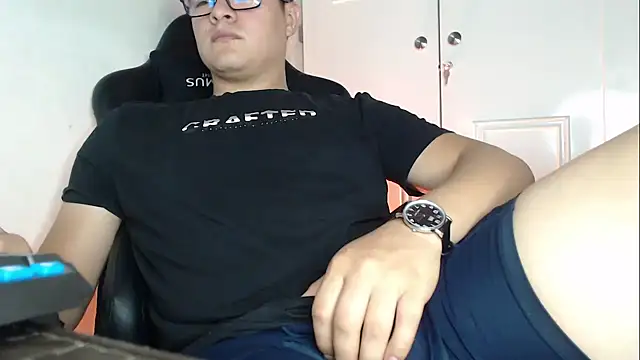 Plug Control online show from 18, 9, 2025