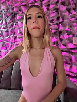 Courtney gonet online show from 20, 11, 2025