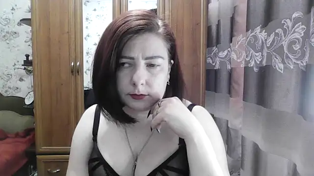 SophieNightAh online show from 29, 9, 2025