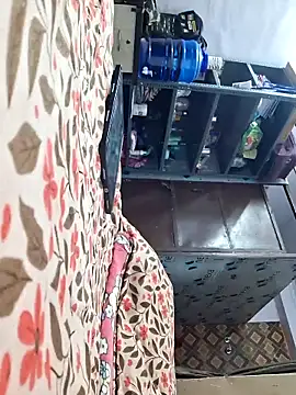 HangdogBeggary online show from 13, 4, 2026