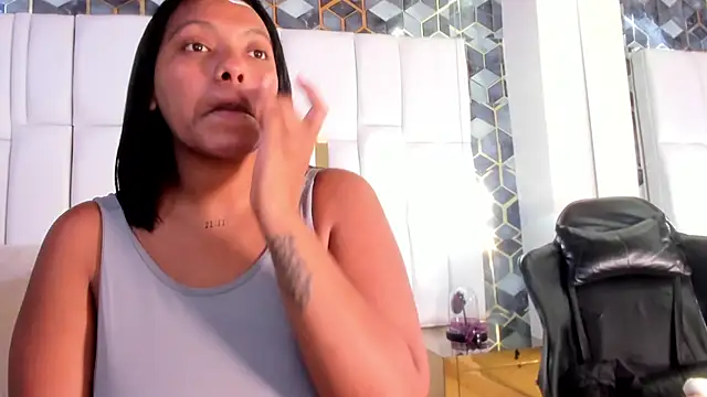 lia mariana online show from 11, 3, 2026