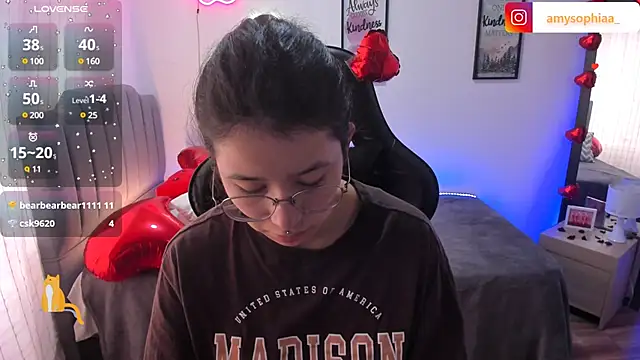 Snapshot of Amy_joones chatting on 8, 2, 2025 Amy joones online show from 8, 2, 2025