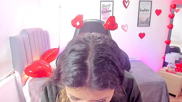 Snapshot of Amy_joones chatting on 15, 2, 2025 Amy joones online show from 15, 2, 2025