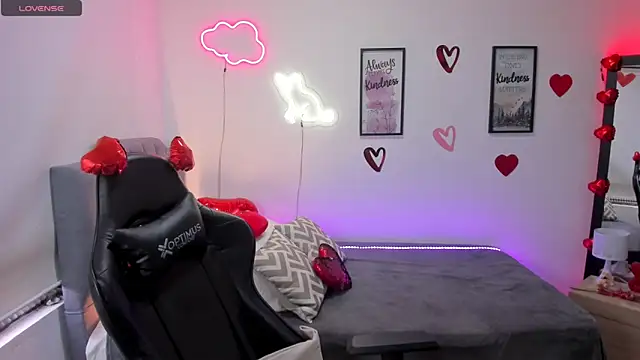 Snapshot of Amy_joones chatting on 17, 2, 2025 Amy joones online show from 17, 2, 2025