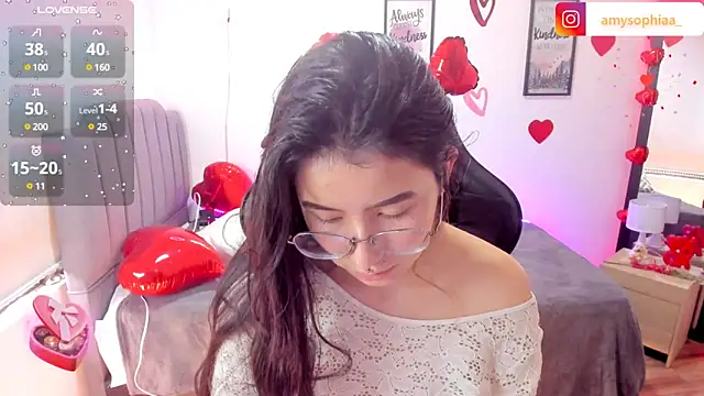 Snapshot of Amy_joones chatting on 18, 2, 2025 Amy joones online show from 18, 2, 2025