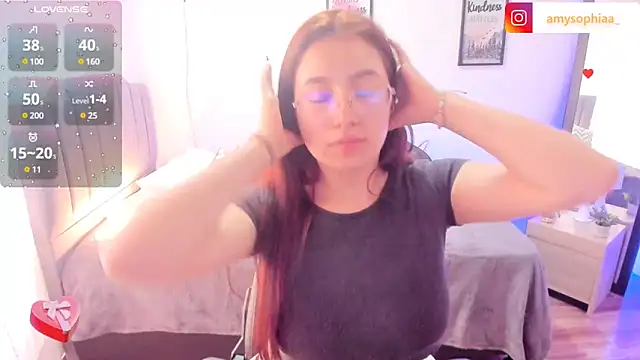 Snapshot of Amy_joones chatting on 3, 3, 2025 Amy joones online show from 3, 3, 2025