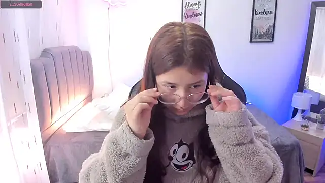 Snapshot of Amy_joones chatting on 12, 3, 2025 Amy joones online show from 12, 3, 2025