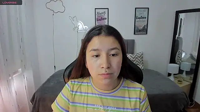 Snapshot of Amy_joones chatting on 7, 10, 2025 Amy joones online show from 7, 10, 2025