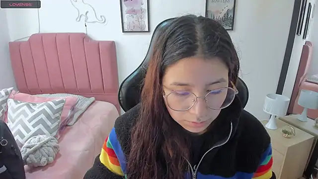 Snapshot of Amy_joones chatting on 3, 12, 2025 Amy joones online show from 3, 12, 2025