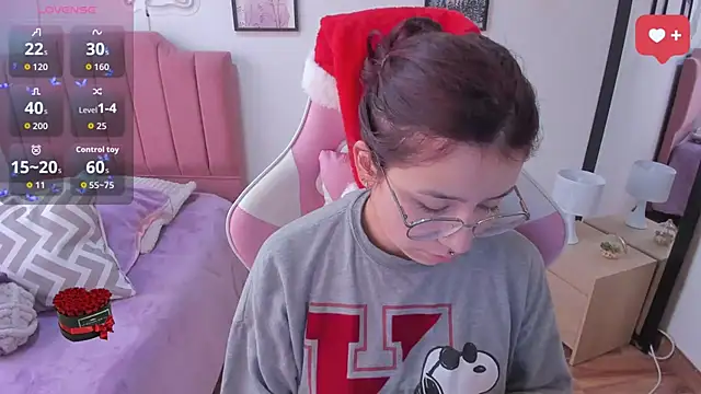 Snapshot of Amy_joones chatting on 17, 12, 2025 Amy joones online show from 17, 12, 2025