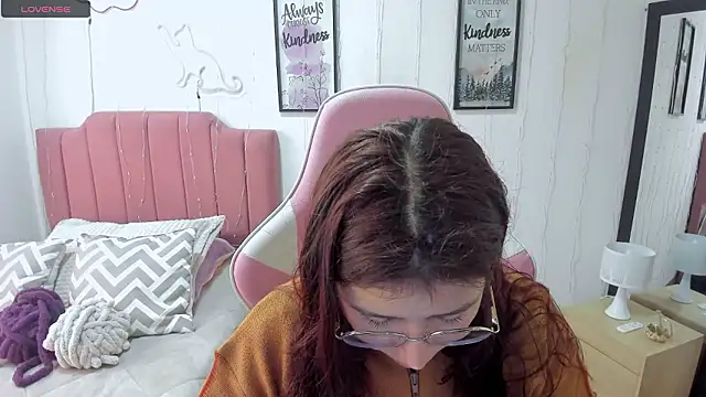 Snapshot of Amy_joones chatting on 12, 1, 2026 Amy joones online show from 12, 1, 2026