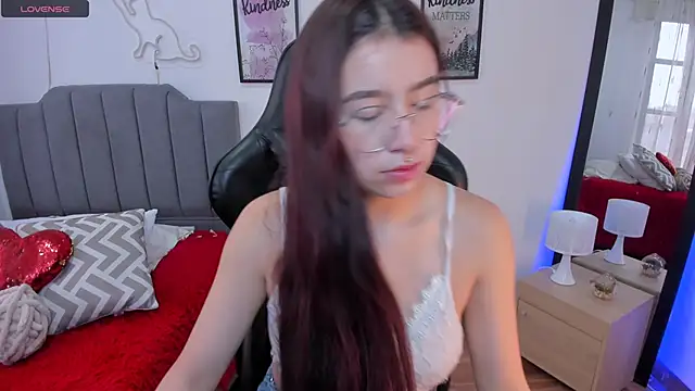 Snapshot of Amy_joones chatting on 10, 2, 2026 Amy joones online show from 10, 2, 2026