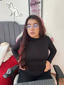 Snapshot of Amy_joones chatting on 27, 2, 2026 Amy joones online show from 27, 2, 2026