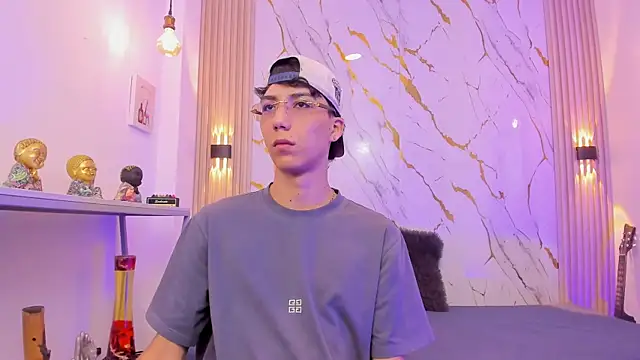 Nikolay Gregori online show from 5, 4, 2026