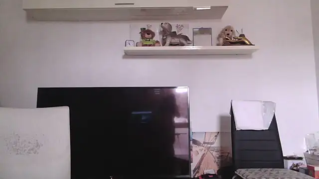 Snapshot of fragrance72 chatting on 4, 12, 2025 fragrance72 online show from 4, 12, 2025