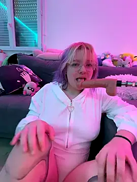 LaskaLeRoomba online show from 2, 12, 2025