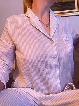 Snapshot of ToAnWTW chatting on 25, 9, 2025 ToAnWTW online show from 25, 9, 2025