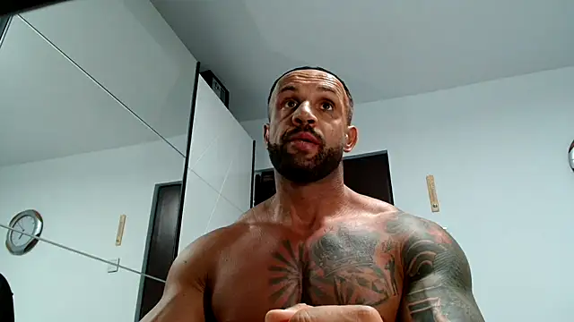 Snapshot of Magnificmuscles89 chatting on 22, 11, 2025 Magnificmuscles89 online show from 22, 11, 2025