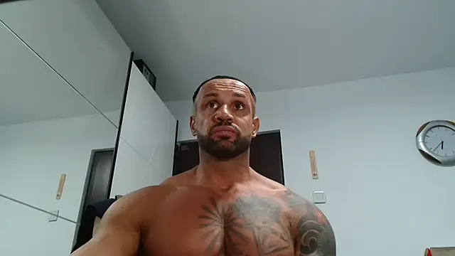 Snapshot of Magnificmuscles89 chatting on 24, 11, 2025 Magnificmuscles89 online show from 24, 11, 2025