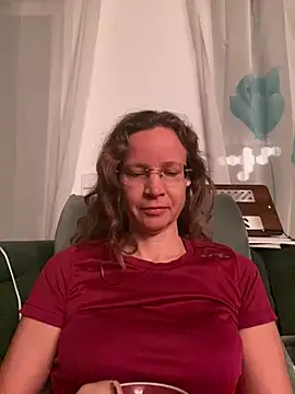 AnnikaRose online show from 13, 1, 2026