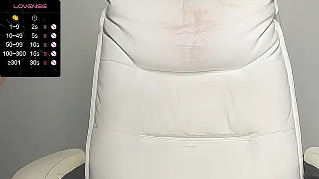 Snapshot of RRUUBBYYY chatting on 23, 9, 2025 RRUUBBYYY online show from 23, 9, 2025