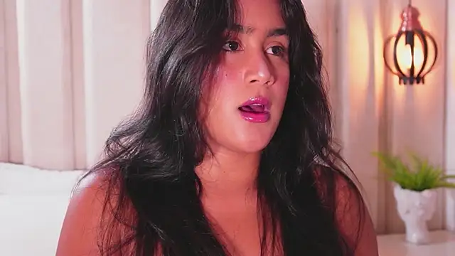 bonniekim  online show from 24, 11, 2025