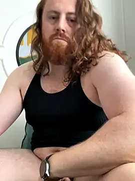 Snapshot of Hairy_Guy30 chatting on 24, 10, 2025 Hairy Guy30 online show from 24, 10, 2025