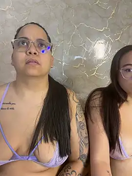 Snapshot of naughtylesbians__ chatting on 18, 5, 2026 naughtylesbians online show from 18, 5, 2026
