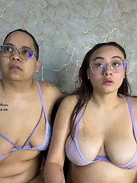 Snapshot of naughtylesbians__ chatting on 8, 6, 2026 naughtylesbians online show from 8, 6, 2026