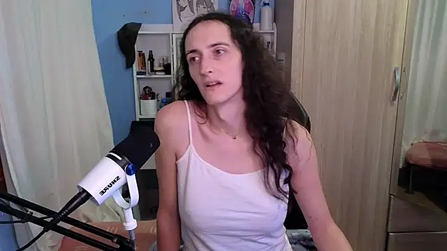 MemiKouki online show from 20, 11, 2025