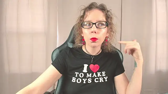 SaraDesirexo online show from 2, 10, 2025