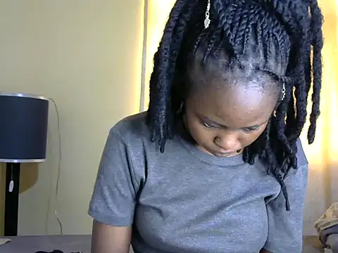 Snapshot of Kasweet_Lee chatting on 12, 6, 2026 Kasweet Lee online show from 12, 6, 2026