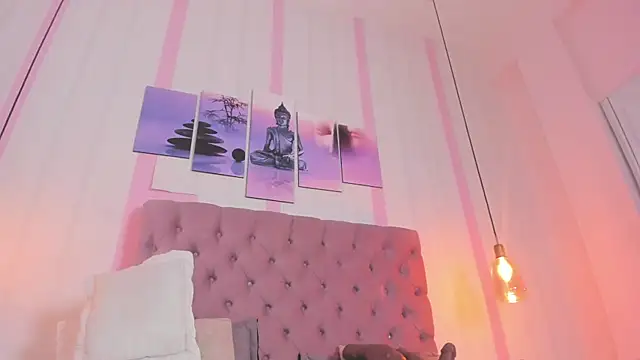 Snapshot of Sophia_turneer chatting on 5, 2, 2025 Sophia turneer online show from 5, 2, 2025