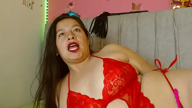 Snapshot of monickhot303av chatting on 4, 2, 2025 monickhot303av online show from 4, 2, 2025