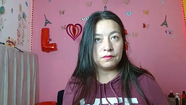 Snapshot of monickhot303av chatting on 25, 2, 2025 monickhot303av online show from 25, 2, 2025