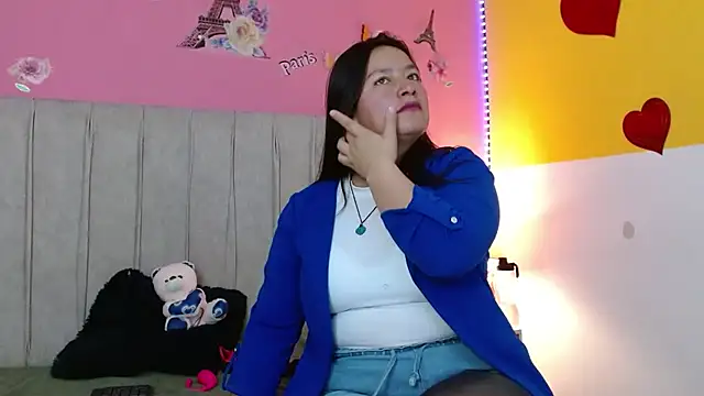 Snapshot of monickhot303av chatting on 6, 10, 2025 monickhot303av online show from 6, 10, 2025