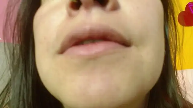 Snapshot of monickhot303av chatting on 2, 12, 2025 monickhot303av online show from 2, 12, 2025