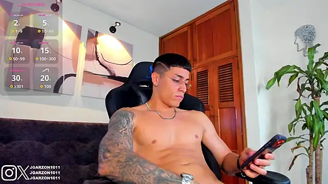  joansoto online show from 5, 1, 2026