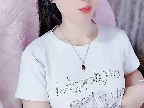 Snapshot of _Lygn__ chatting on 26, 10, 2025 Lygn online show from 26, 10, 2025