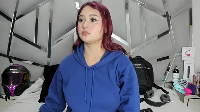 Catherinee69 x online show from 7, 3, 2026