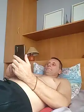 Snapshot of Viause_Kentauelle chatting on 12, 12, 2024 Viause Kentauelle online show from 12, 12, 2024