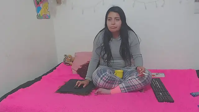 yournaughtyandsexyprinces online show from 4, 12, 2024